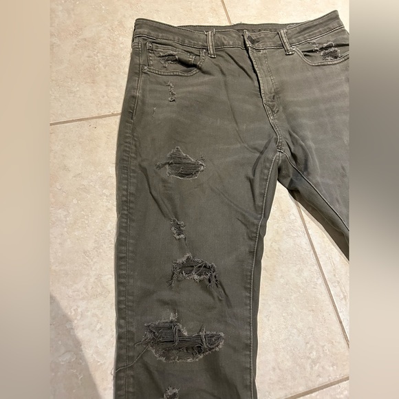 Mens American eagle grey/hint of dark green skinny ripped jeans size 34x32 - Picture 4 of 11